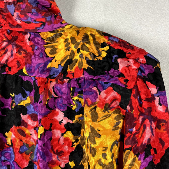 Carlisle Floral 100% Silk Top Womens 10 Blouse Colorful Bright Shoulder Pads - Picture 15 of 16